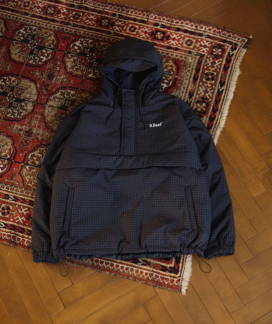 B.Base ドット柄　パデットナイロンテックアノラック