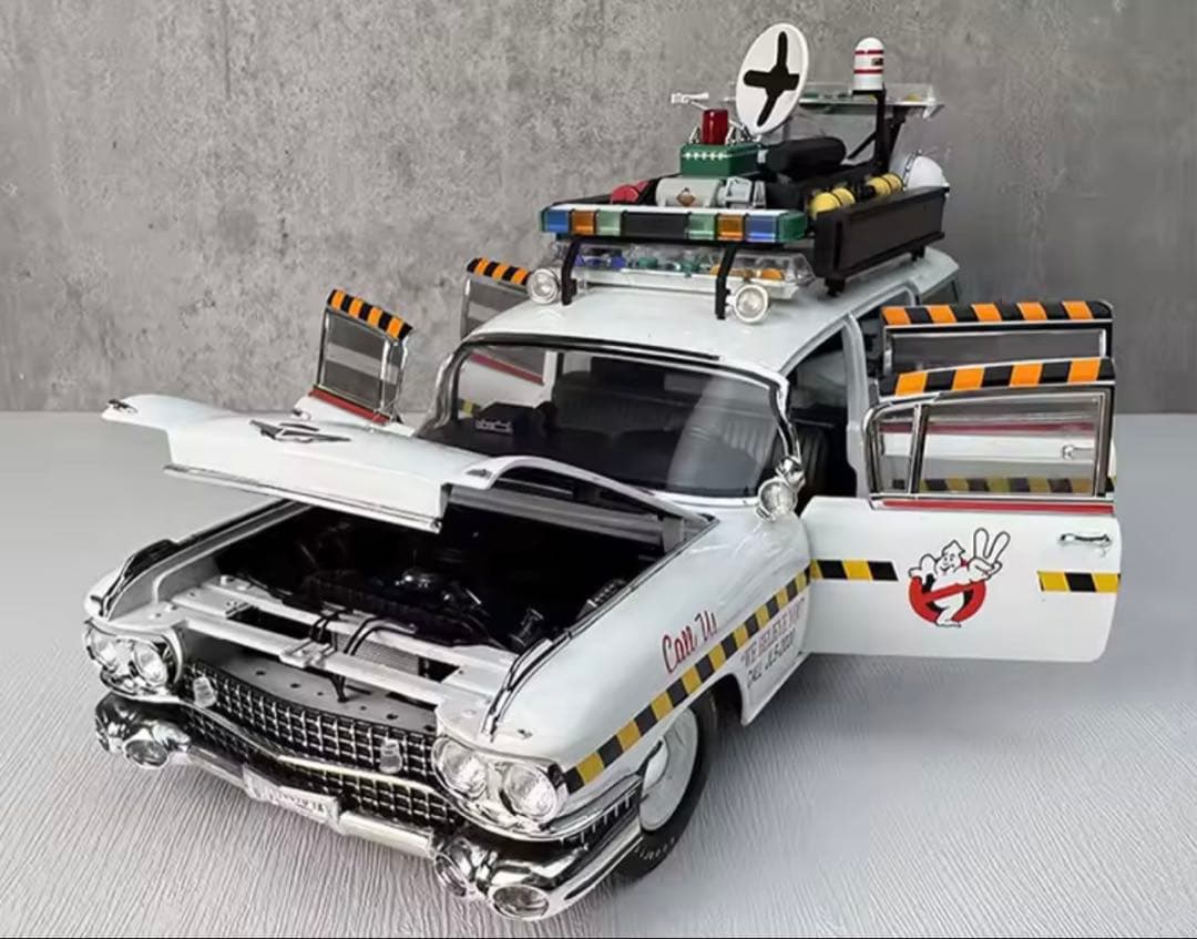 ゴーストバスターズ キャデラック ミニカー 1:18