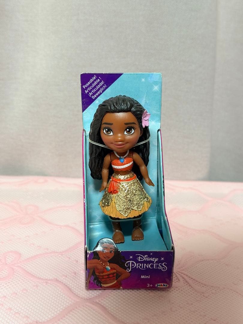 ディズニー　モアナ　ミニフィギュア　海外