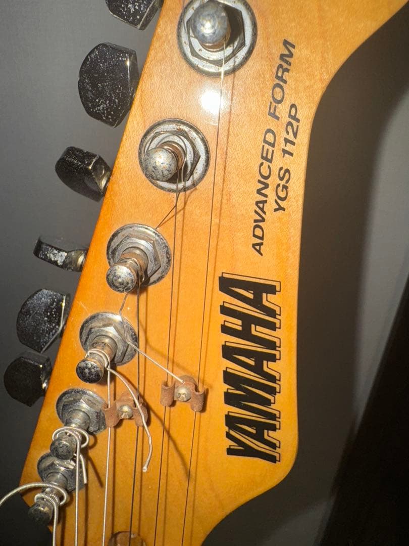 ギター Yamaha YGS 112P