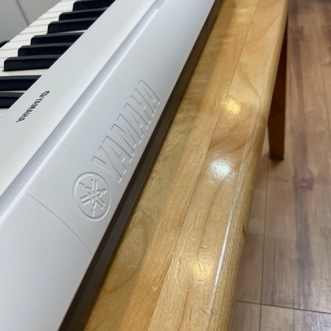 Yamaha ヤマハ NP-12 PIAGGERO ホワイト キーボード