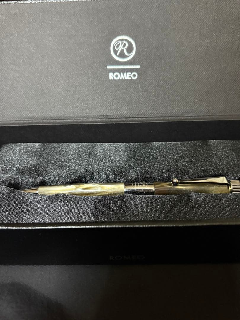 ROMEO No.3 イタリアングレー　伊東屋　ロメオ　ナンバースリー