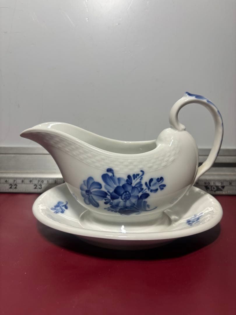 値下げしました　ロイヤルコペンハーゲン ブルーフルーテッド ソースボート