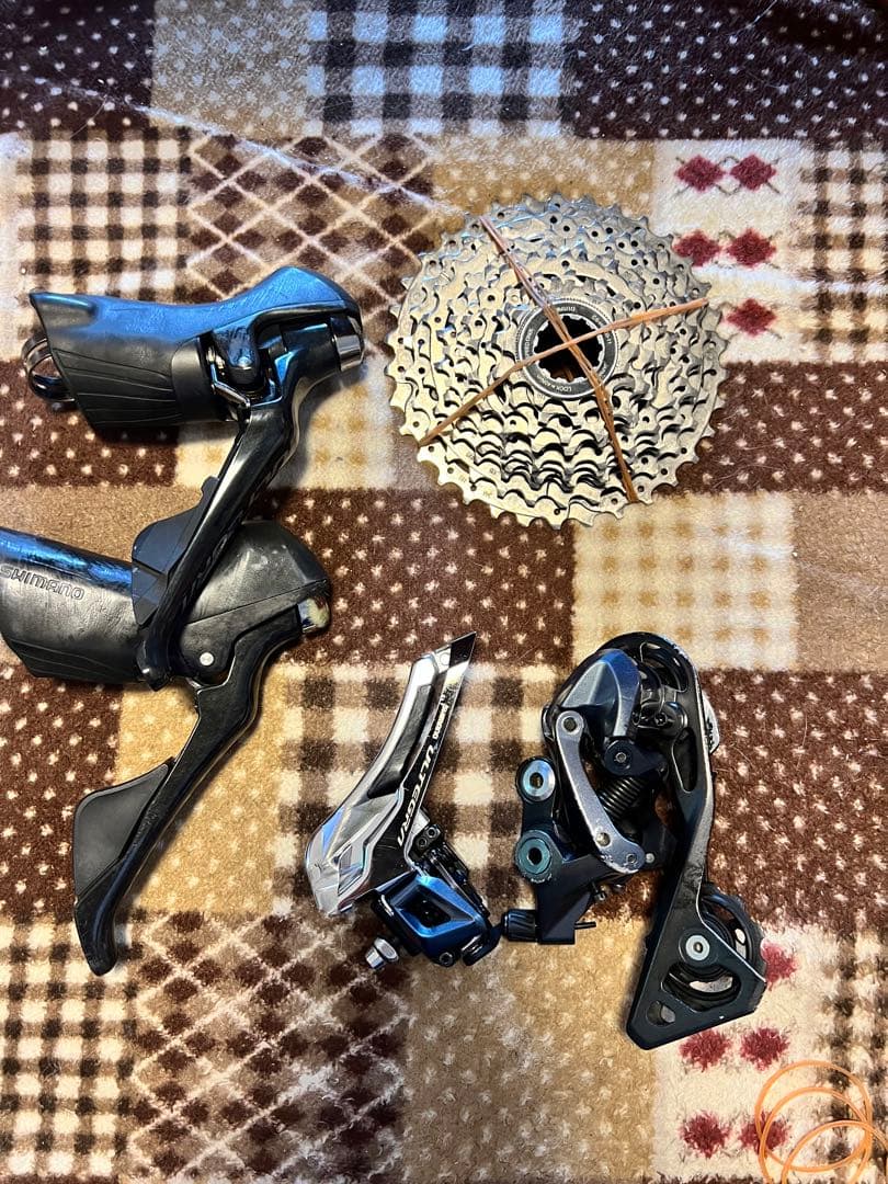 SHIMANO ULTEGRA R8000とスプロケット105 11-34
