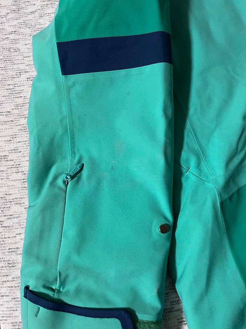 ONYONE スキーウェア　デモチーム限定　グリーン　M ワッペン跡あり