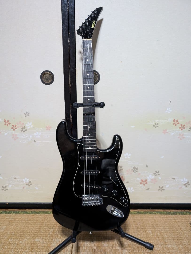 エレキギター ブラック ストラトキャスタータイプ