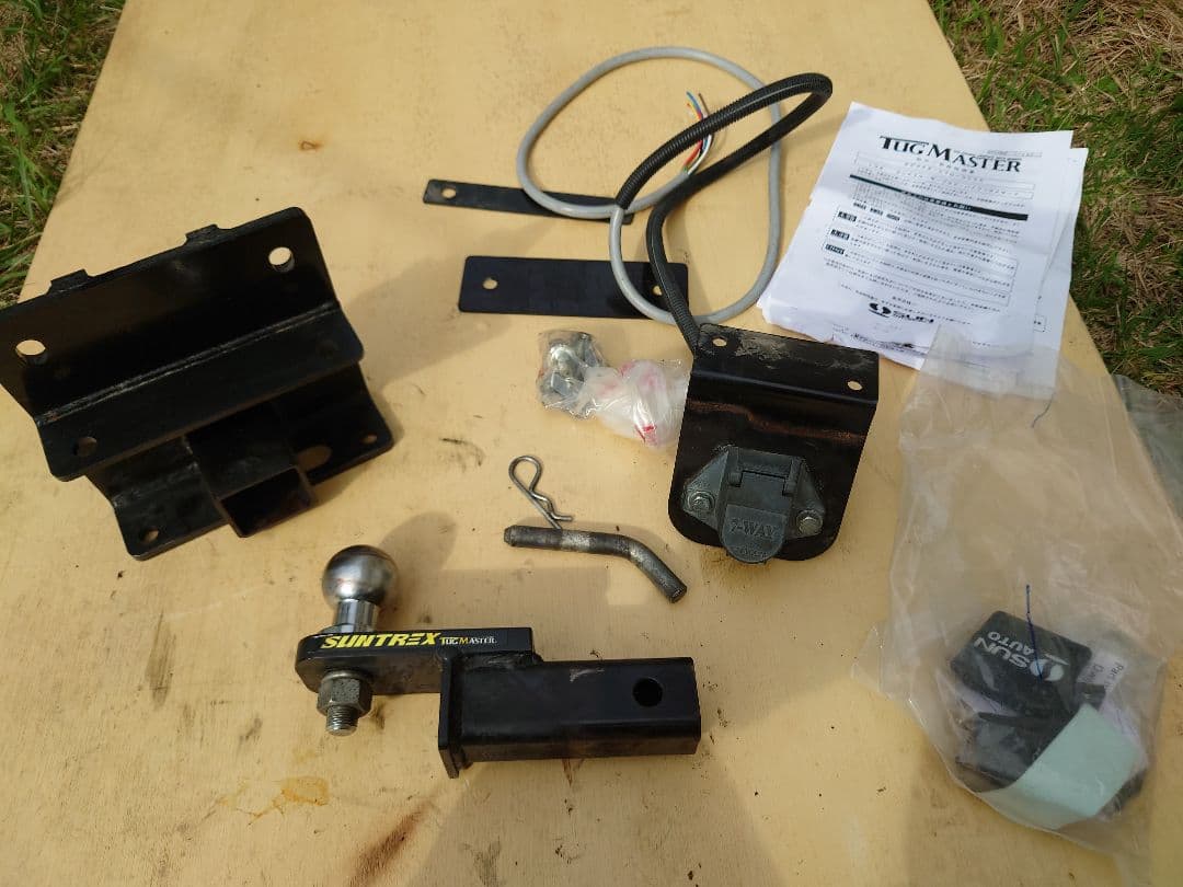 SUNTREX タグマスターSTD/Cクラス　ヒッチメンバー 取説あり　送料無料