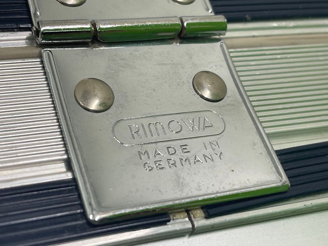 絶版　貴重　リモワ RIMOWA シルバーインテグラル 78L マルチ４輪