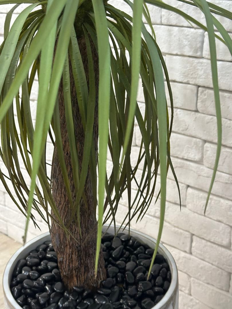 【東京23区配送無料】定価9万円　エミリオロバ　ユッカ　造花　観葉植物　高級　緑