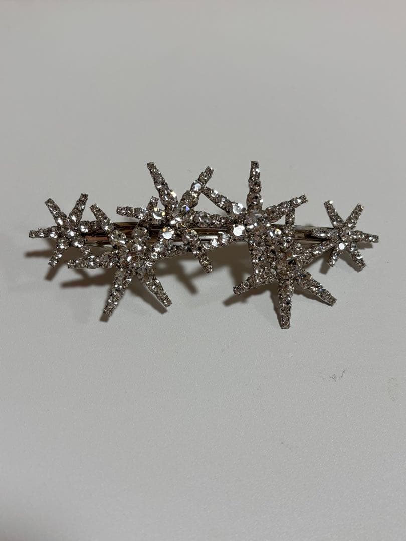 ジェニファーベア　星型　ヘアクリップ　バレッタ