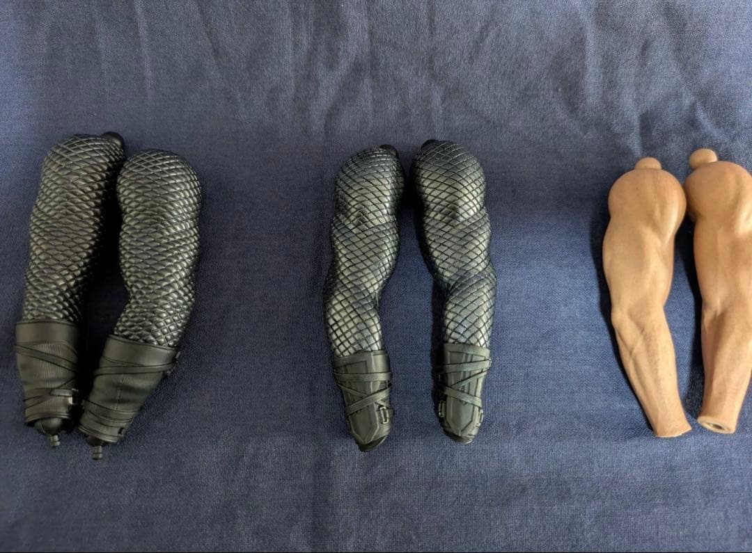 ホットトイズ ソー 1/6ヘッド2種+腕パーツセット