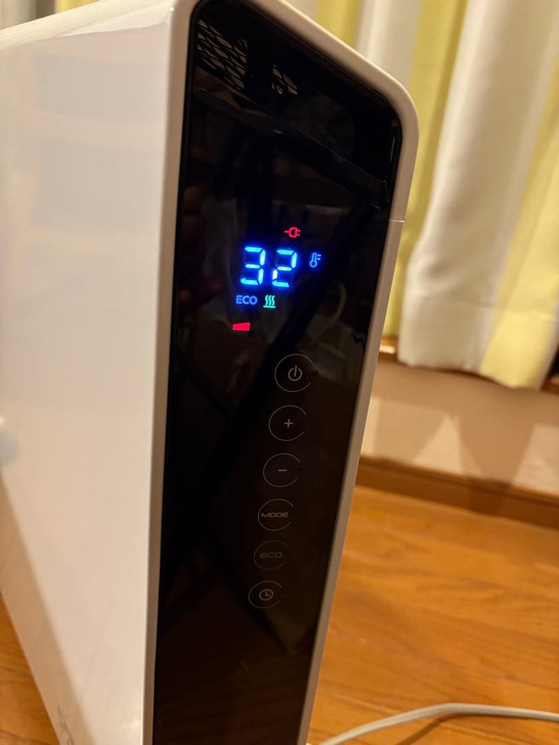 デロンギ コンベクターヒーター　HKJ60L12-WH 1200W