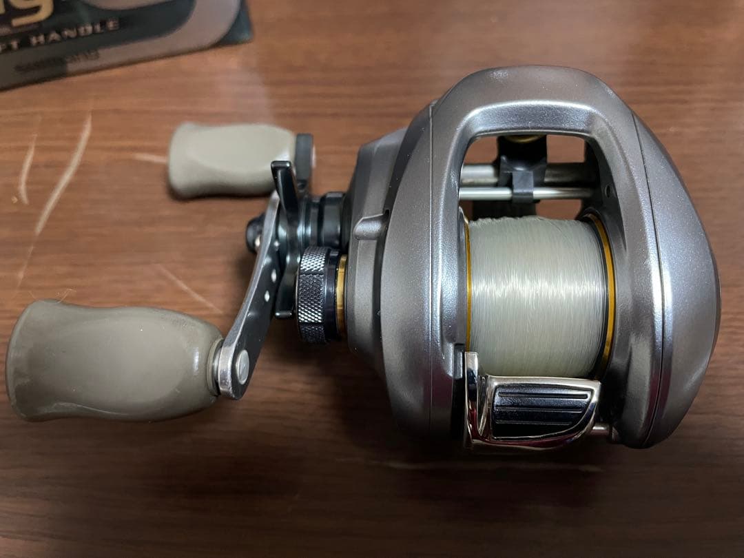 美品09アルデバランmg7 レフトハンドル　左ハンドル　ハイギア　予備スプール付