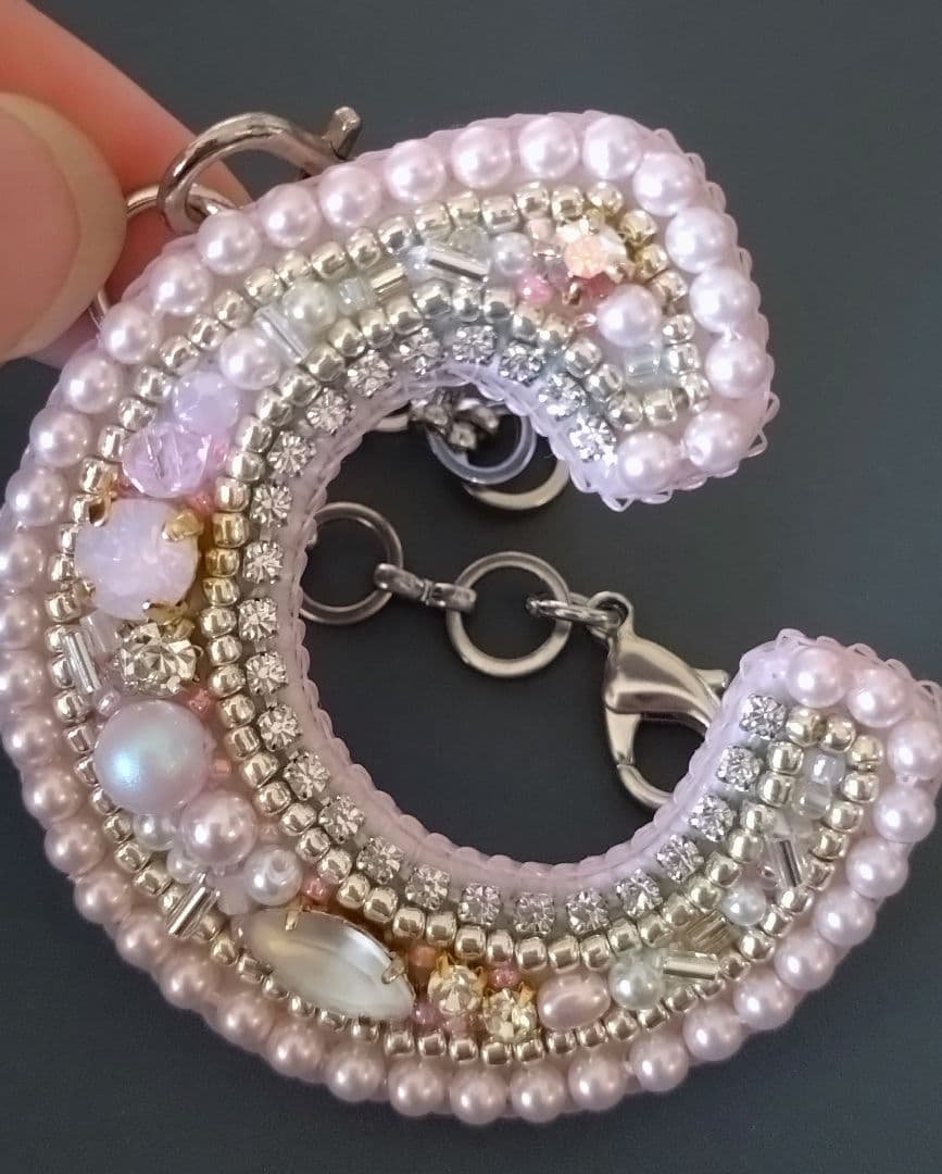 ☆ちぃ☆ピンクのさくらんぼ・イニシャルМ・イニシャルC バックチャーム