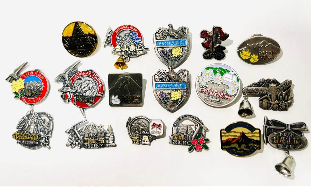 登山バッジ 山バッジ 34個セット