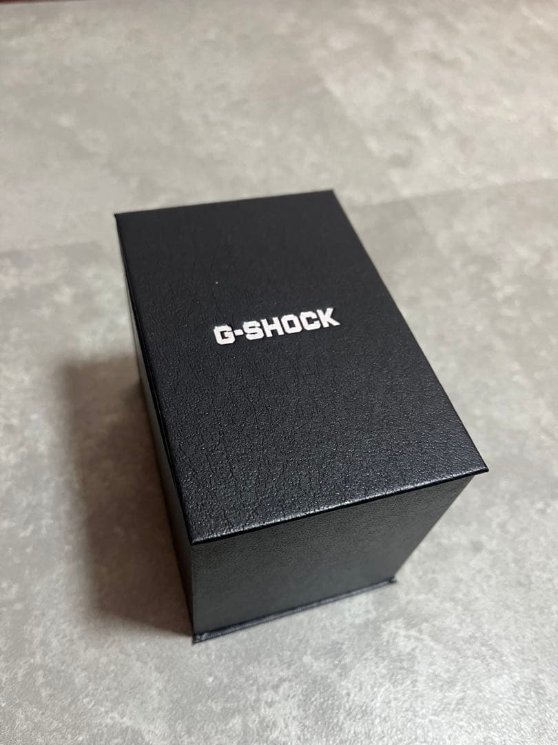 G-SHOCK GMW-B5000D-1JF シルバー フルメタル