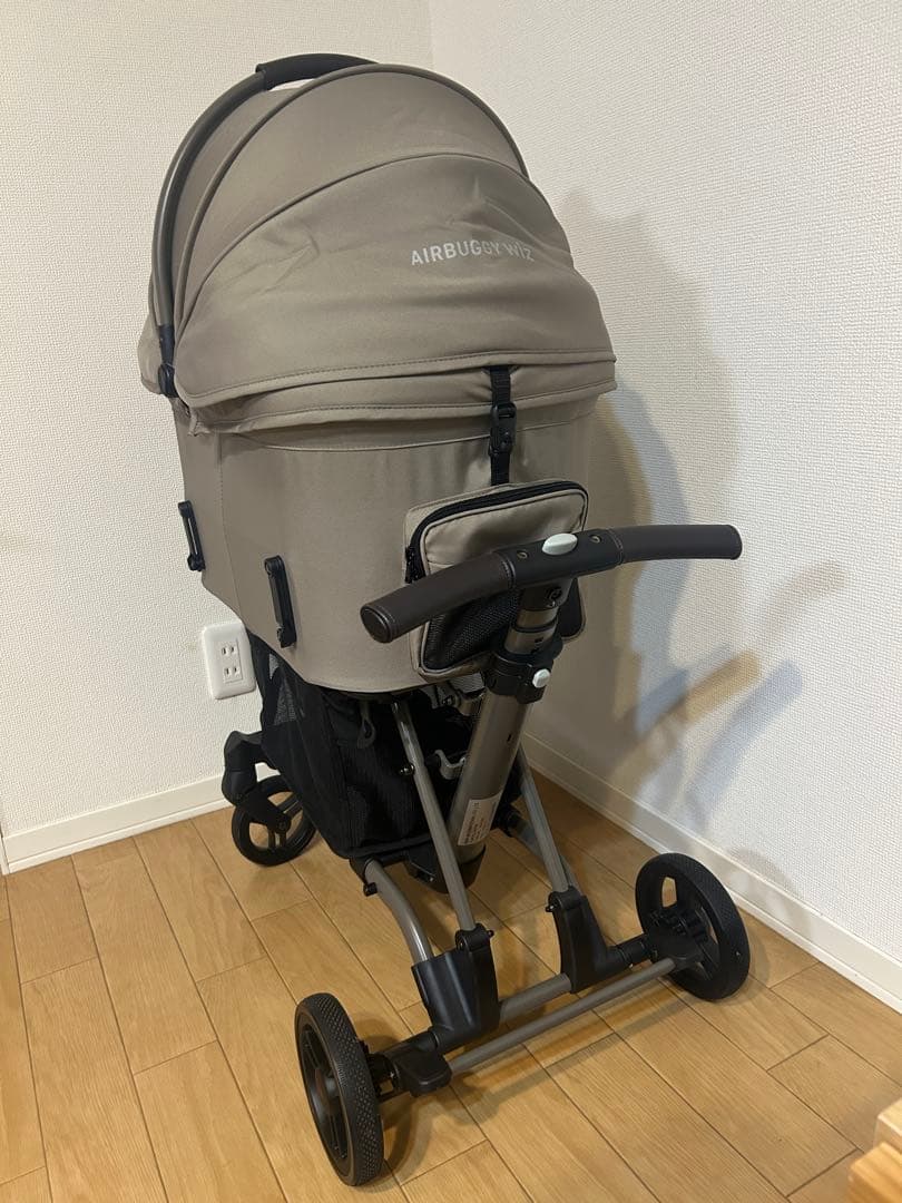 【3点セット】AIRBUGGY WIZ X ペットカート、レインカバー、マット