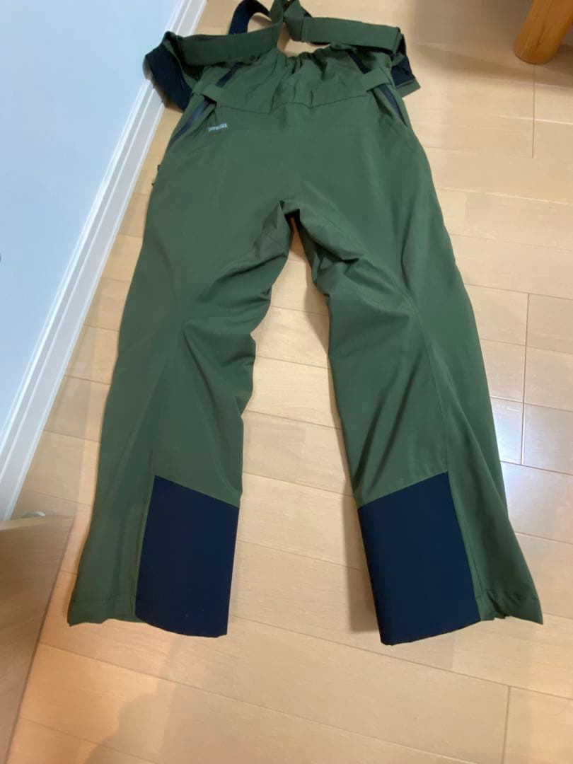 2024デサントスキーウェア　上下セット　アルペンスキー　基礎スキー