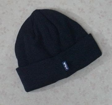 18140　フィラゴルフ　ニット帽　紺色