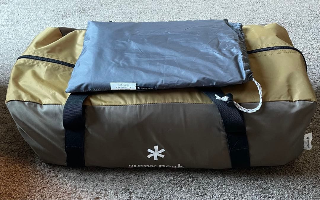  peak ヴォールト　純正グランドシート付き