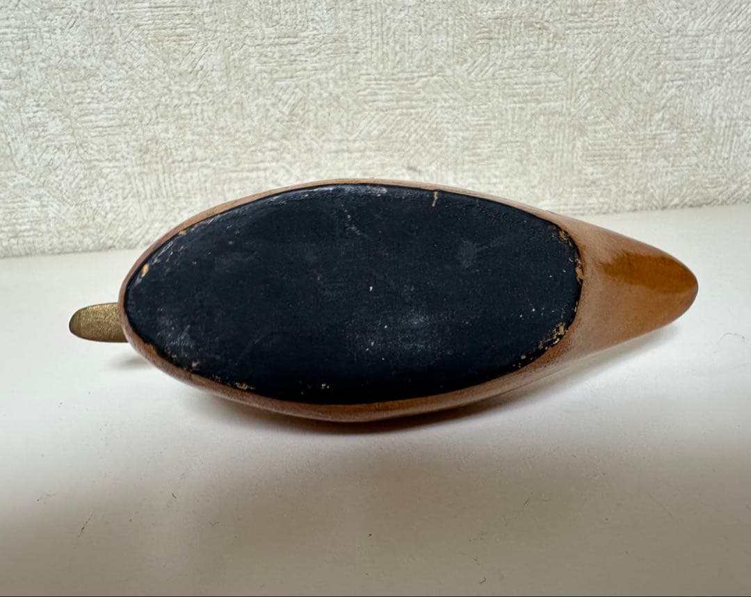 縁起物 天然木 子鴨 カルガモ 鳥 木彫り置物 カモ 鴨 小鴨 水鳥 バード