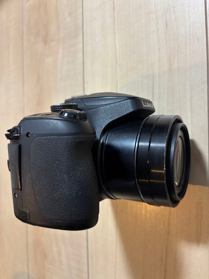 LUMIX デジタル一眼レフカメラ DC VARIO