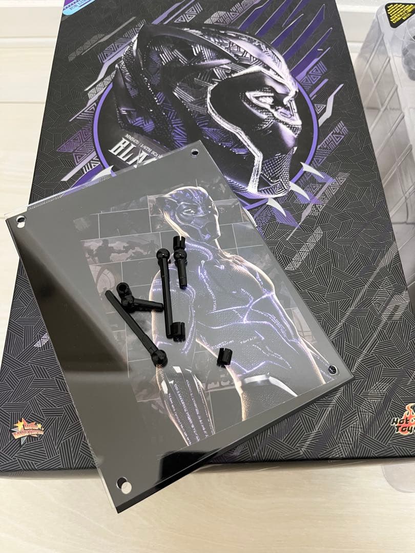 ブラックパンサー フィギュア　ホットトイズ