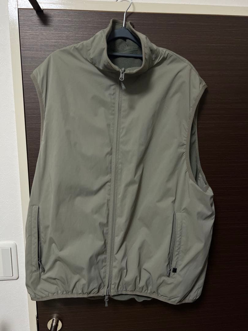 トップス DAIWA PIER39 REVERSIBLE MIL ECWCS VEST