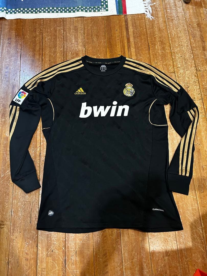 adidas Real Madrid レアル　ブラック　ユニフォーム