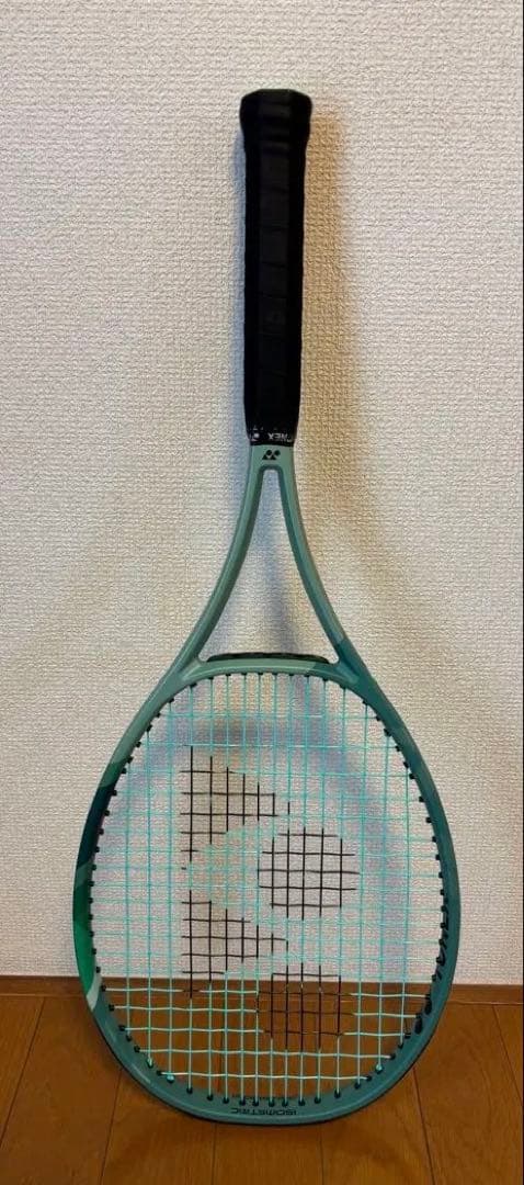美品　YONEX パーセプト100 G3