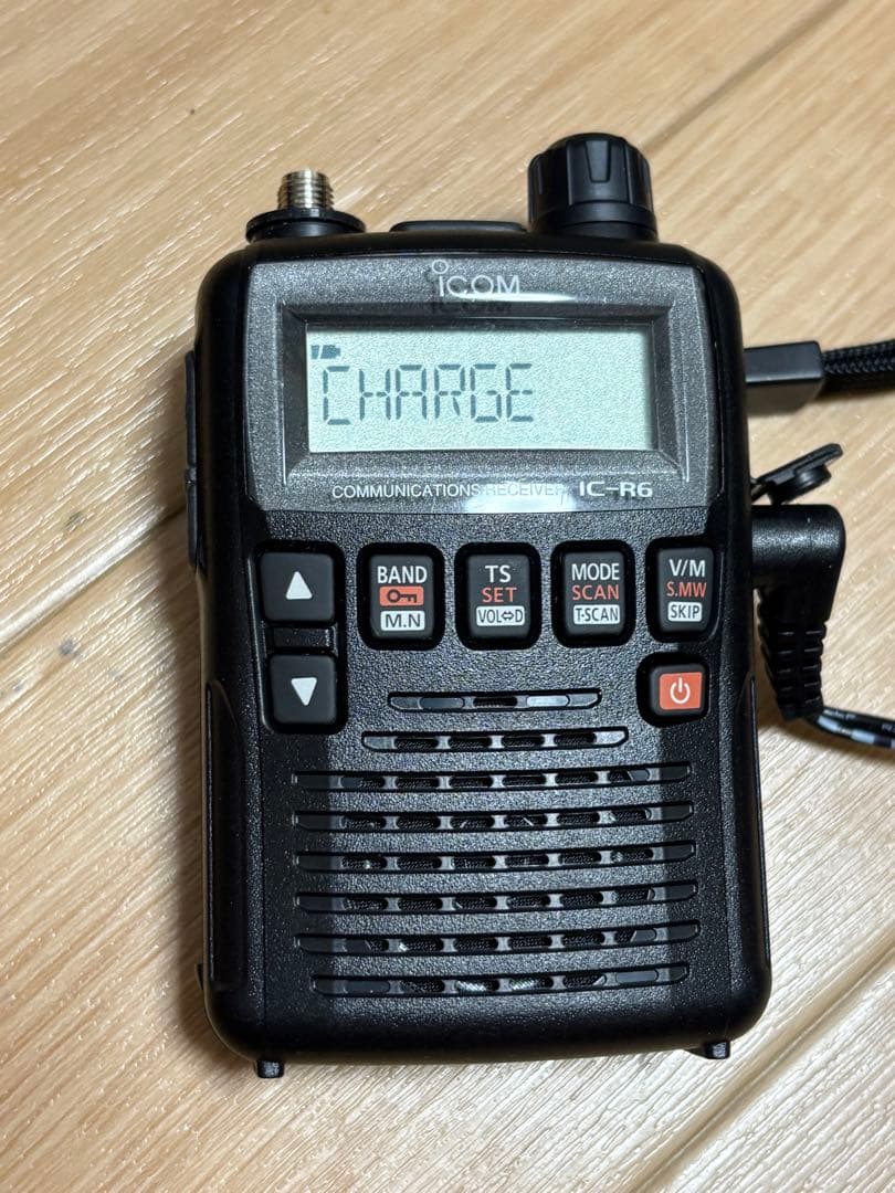 ICOM 広帯域受信機　IC-R6 航空無線 ＆ SRH103アンテナセット