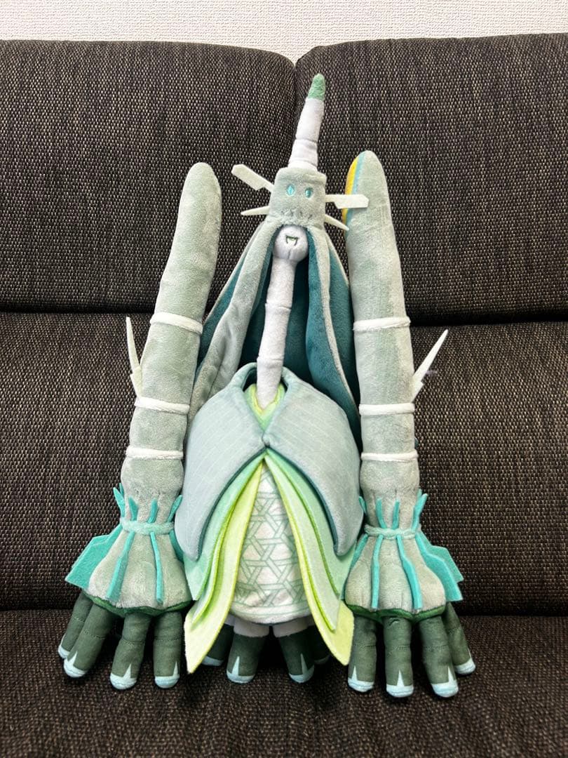 ポケモンセンター　テッカグヤ　ぬいぐるみ