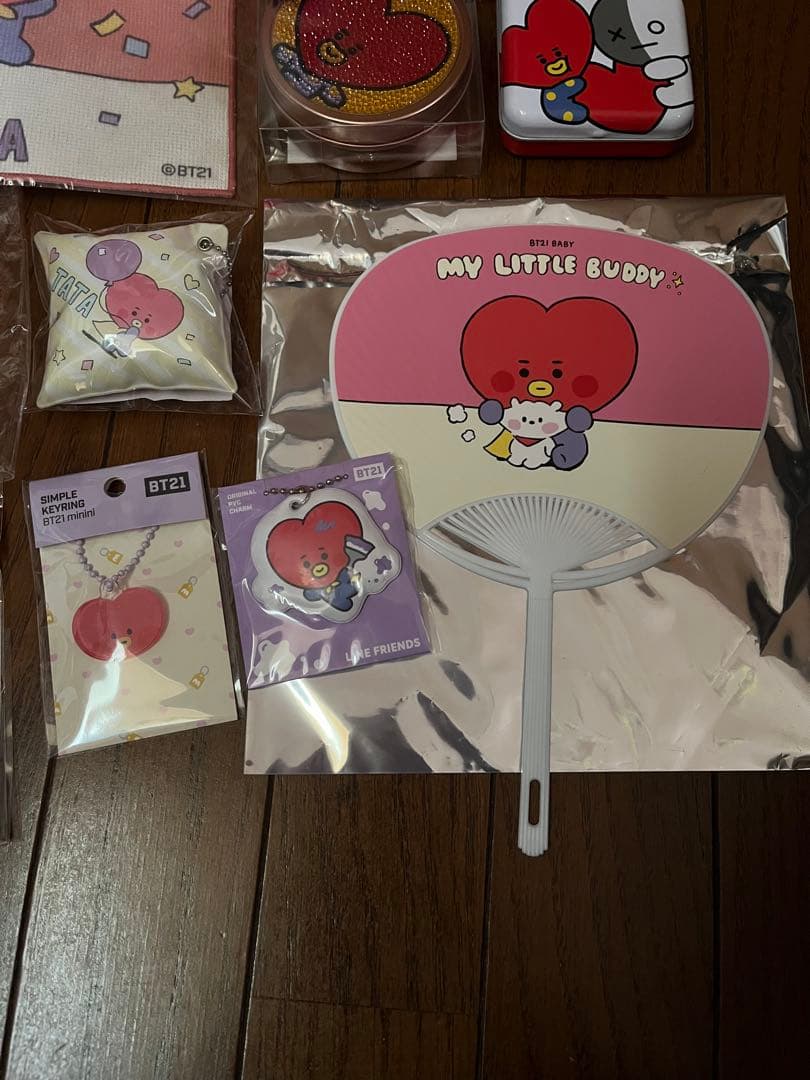 BT21 TATA ぬいぐるみ キーホルダー　まとめ売り