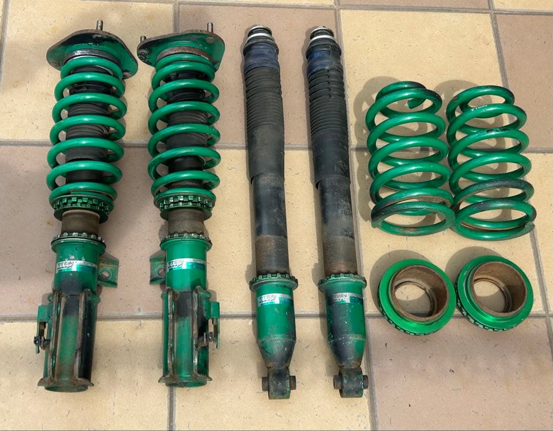 20系アルファード、ヴェルファイア　50系エスティマ TEIN FLEX Z 。