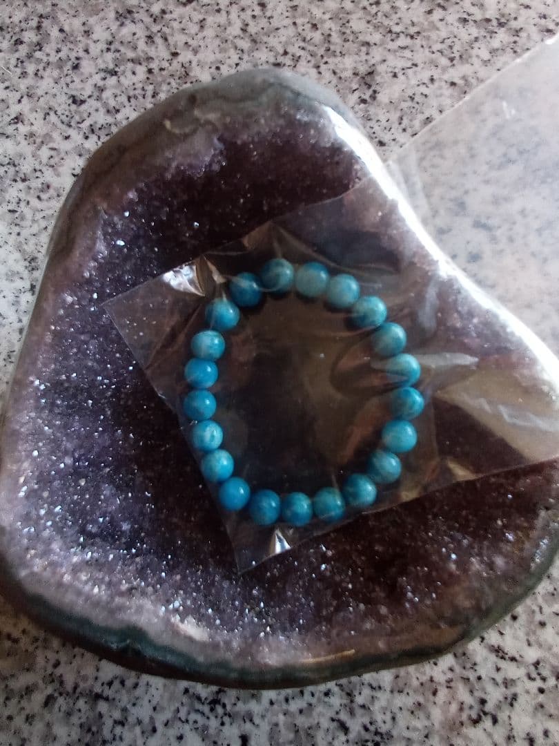 タリカム様　アメジストクラスタードーム　アパタイトブレスレット
