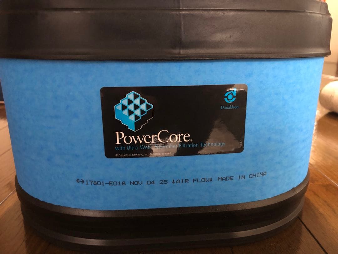 日野　純正エアーエレメント　17801-E0180