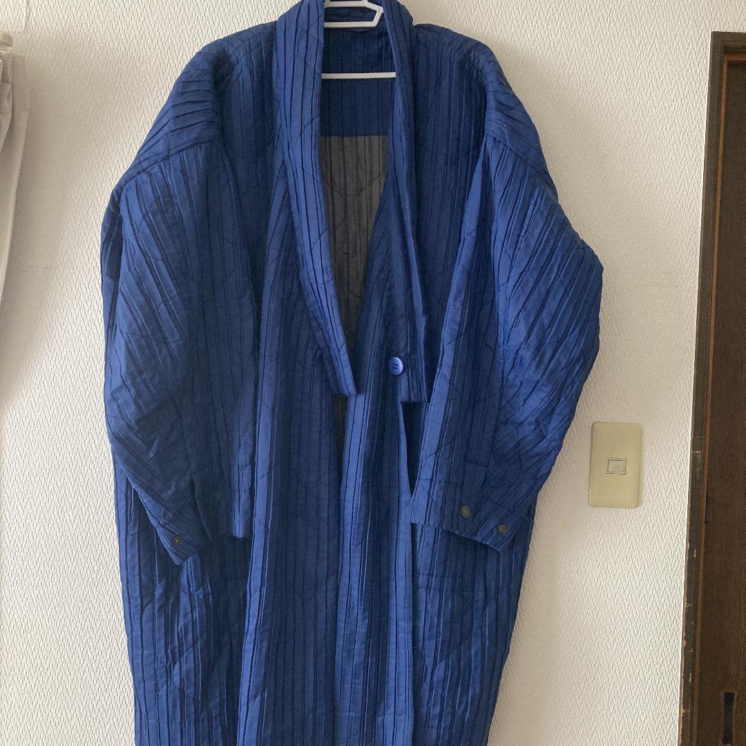 イッセイミヤケ オムプリッセ ナイロンコート