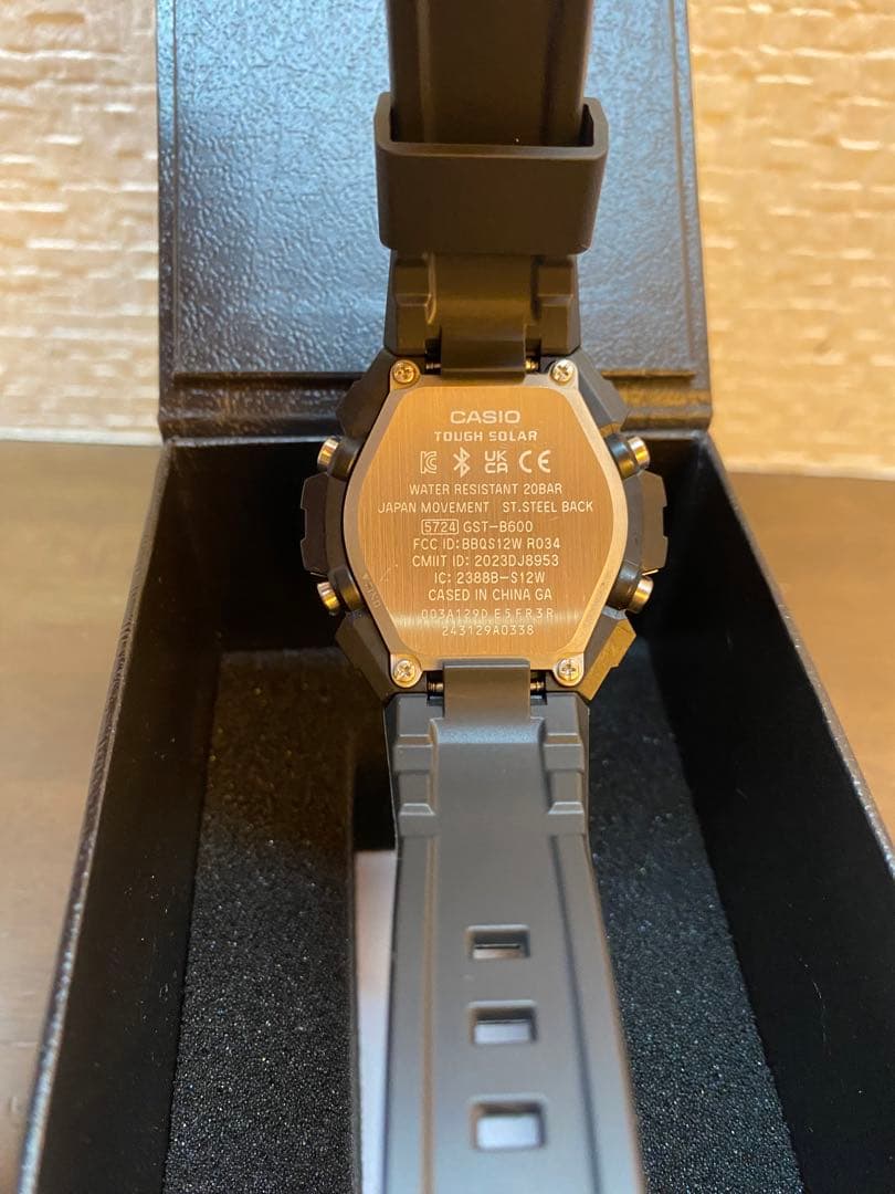 【使用僅か極美品】G-SHOCK GST-B600-1AJF Bluetooth