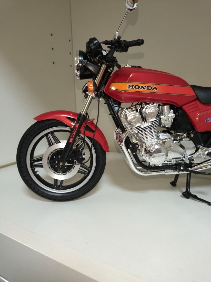タミヤ1/6スケールホンダCB750Ｆプラモデル完成品