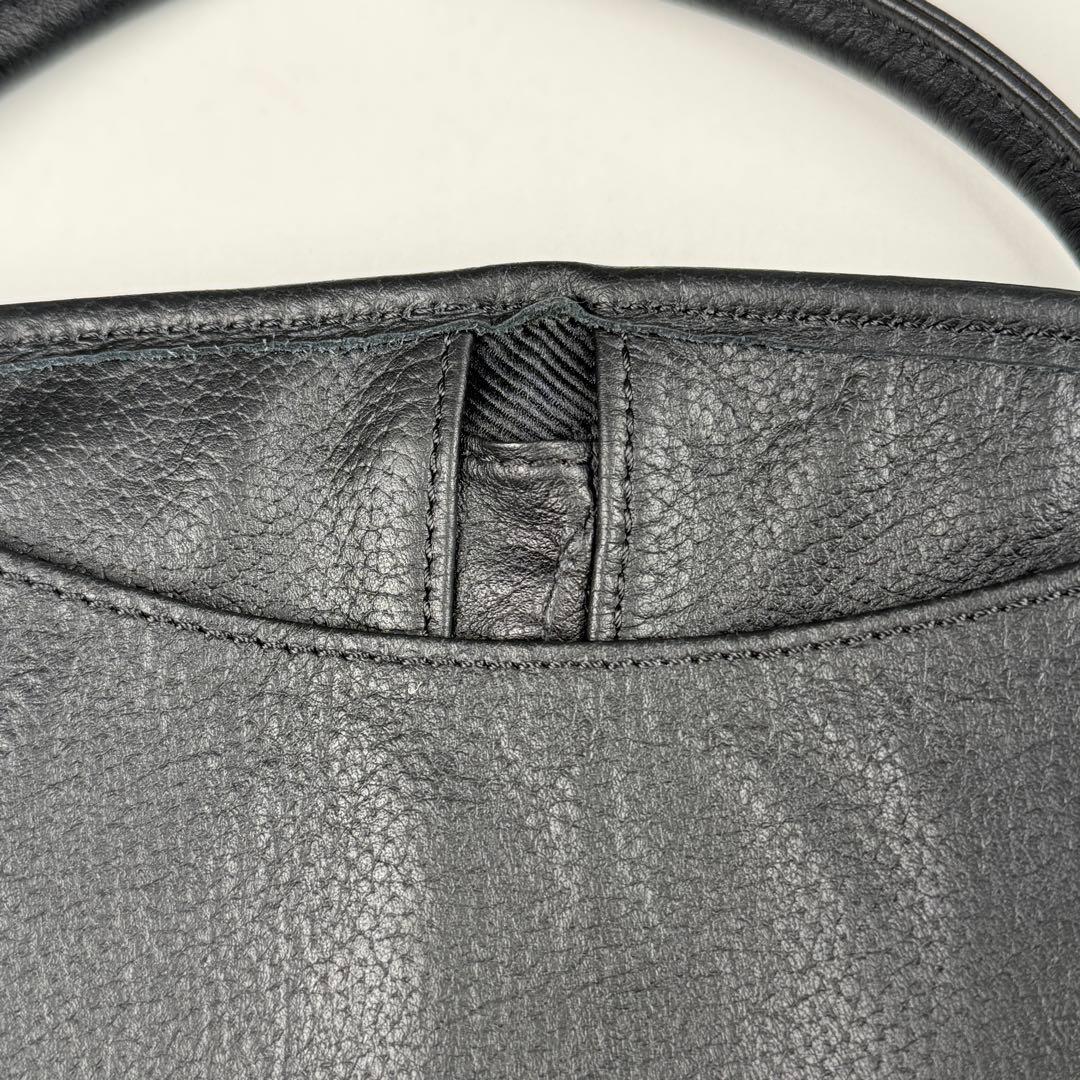 【希少】Brioni ブリオーニ ガーメントバッグ レザー ロゴ 刺繍 ブラック