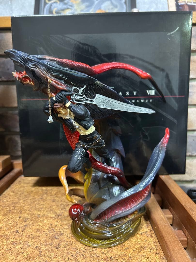 コトブキヤ FF8 スコール レオンハート& バハムート フィギュア