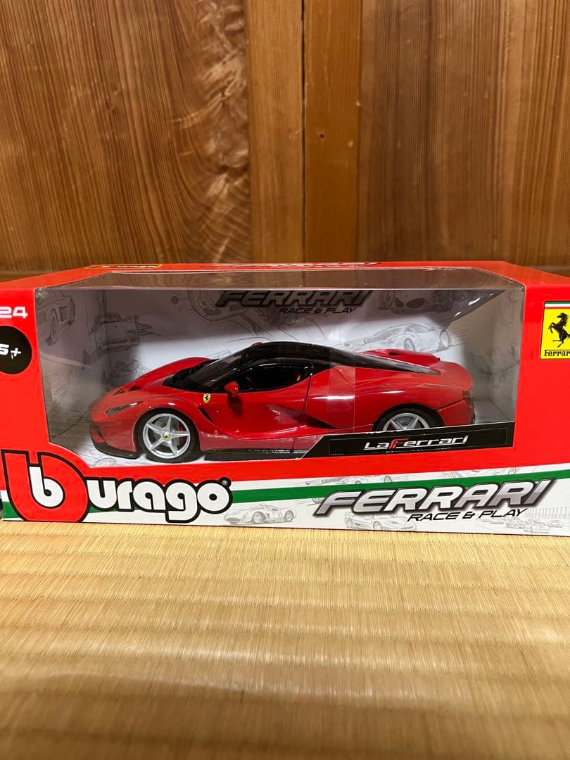 京商 フェラーリ LaFerrari 1/24 burago AUTOart