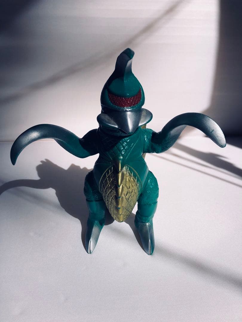 ブルマァク ガイガン ソフビ 1970年代/1992年復刻ガイガン　2体