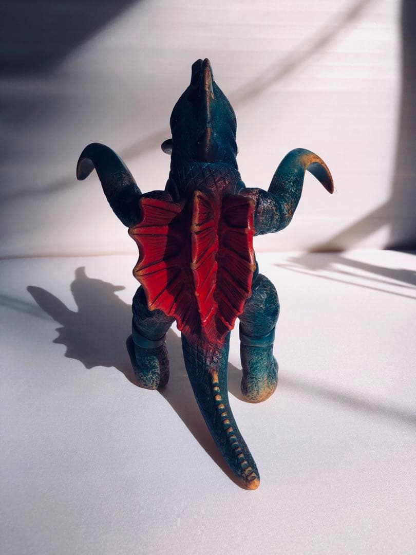 ブルマァク ガイガン ソフビ 1970年代/1992年復刻ガイガン　2体