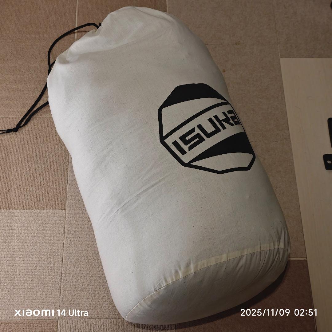 【美品】ISUKA エア プラス 810 シュラフ 寝袋 キャンプ 登山 厳冬期