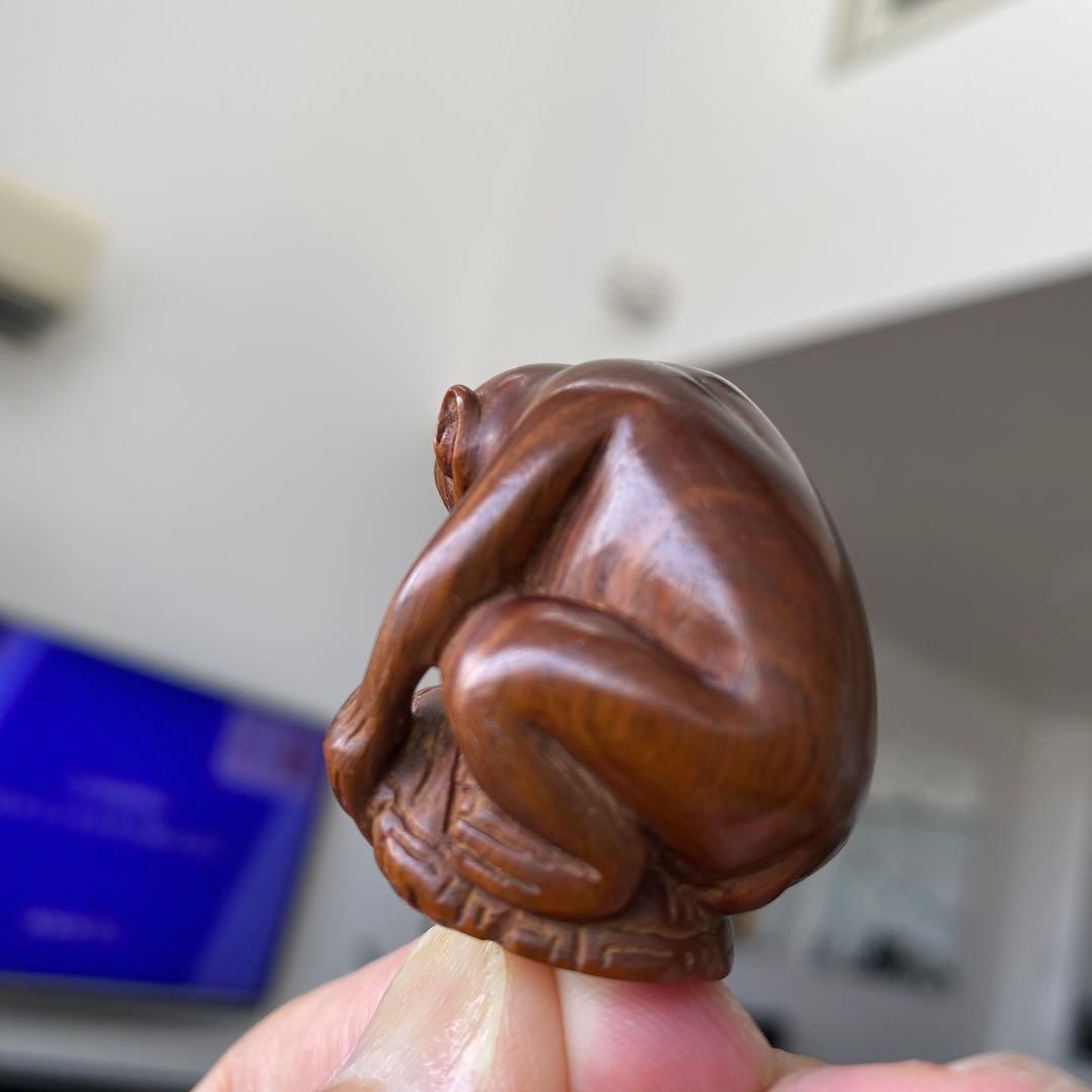 【「亀乗り猿」の根付】木彫 木彫り 置物 古玩 工芸品 骨董品