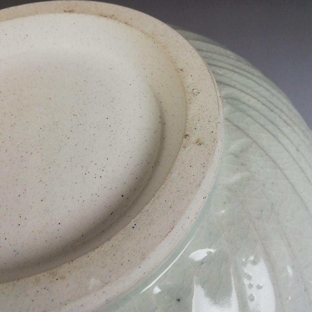 Ｗ２３５　水指　『白磁シノギ　水指』『森岡嘉祥 造』　共箱　茶道具