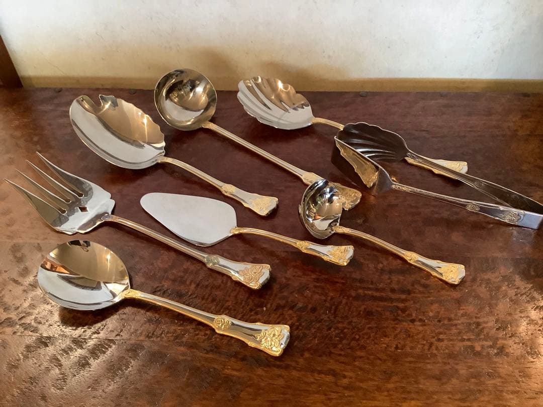   Old Country Roseサービングカトラリー