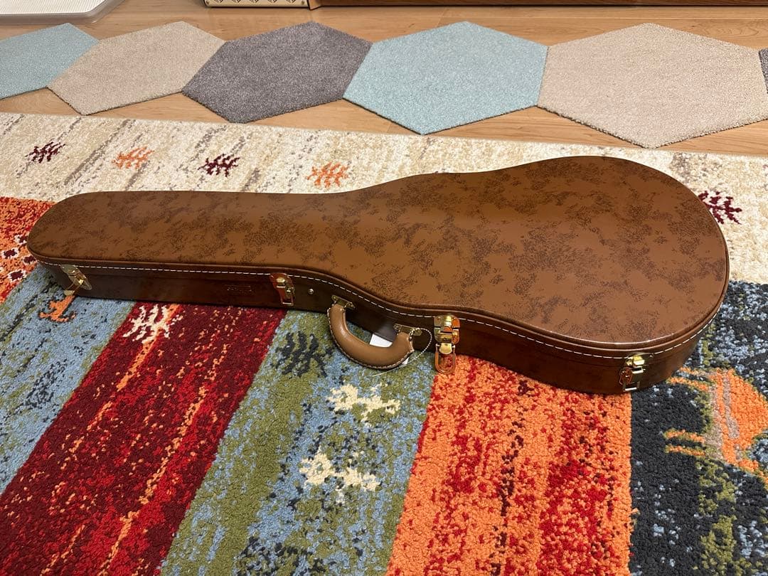 Gibson Les Paul Gold エレキギター