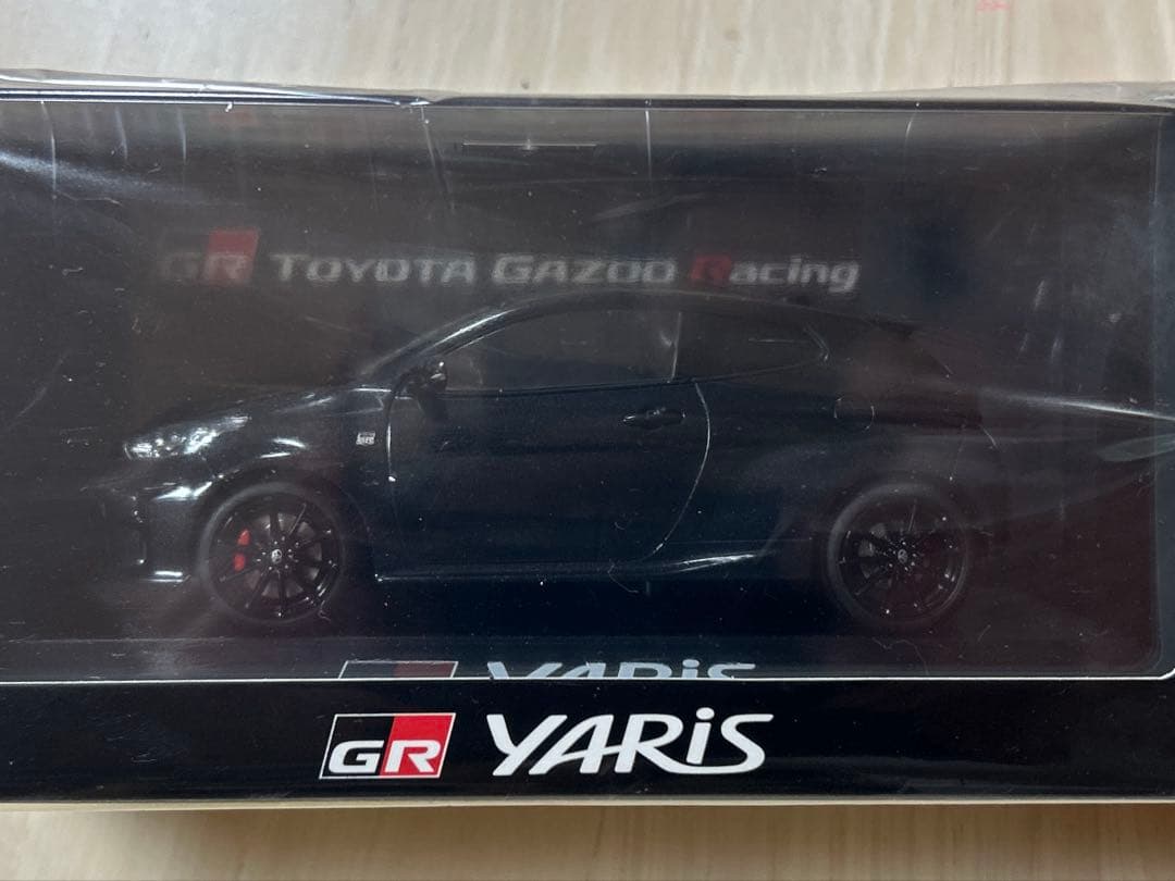 GRヤリス　1/30ミニカー ブラック　未開封